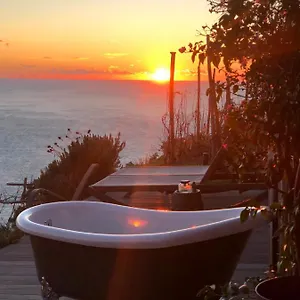 uwa-bio5terre.hotelitalianriviera.com/